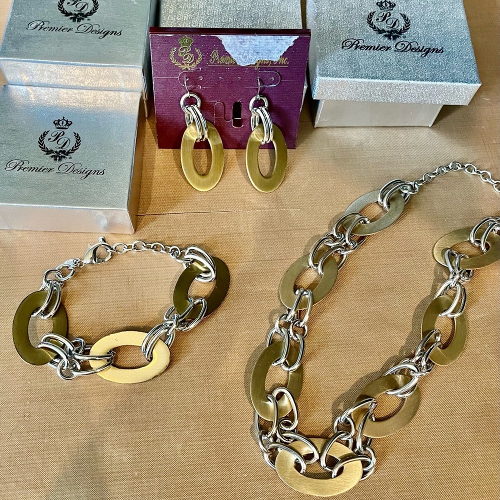 Premier Designs - 3 Piece Set - Retired Empowered Necklace, Earrings & Bracelet